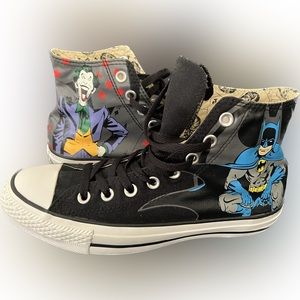 Converse- DC Comics Unisex Batman/ Joker chucks size: Men 7 Women 9